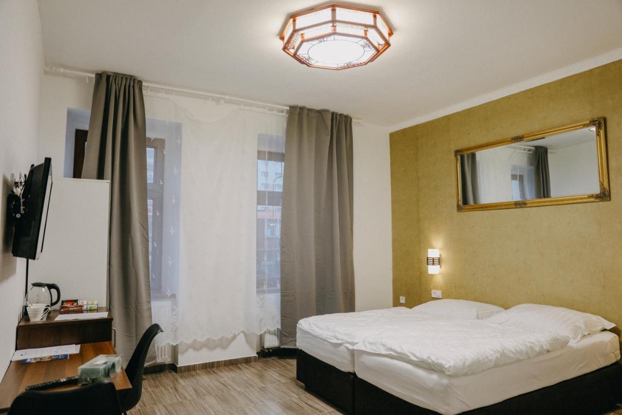 Oasis Teplice Hotel Exterior foto